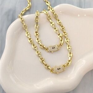 14k Gold Plated GG Necklace & Bracelet Set